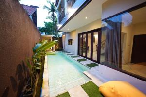 3 BR Villa with Pool West Sanur - Casa Del Sol