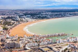 Spacieux appartement avec piscine à Agadir Bay, à 5 min de la plage