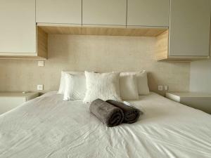 Cosy and Modern 1Bed Apartment near Gare du Midi City Dox