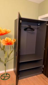 Deluxe Suites near Messe Berlin 8 Guests 2 Bathroom