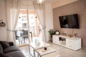 Noyas place