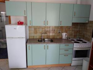 Palmyra Beachfront Studios