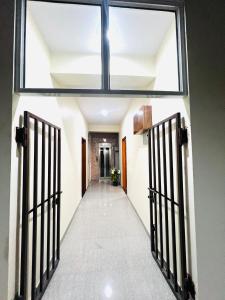 Modern Penthouse Studio with City View