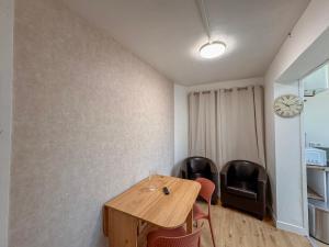 Studio Neuf Centre - Chambre Séparée - Parking