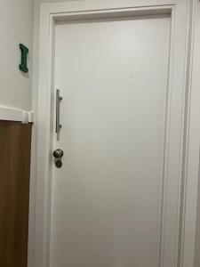 Nice and renewed 1 Bedroom Apt at Campolide