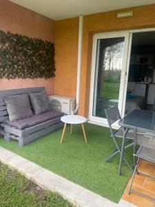 Studio 24 m2 - Hameaux de Camargue - village 9 - 13200 Arles