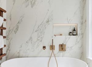 Covent Garden Mews Cottage Luxurious Boutique Brand New renovation 5 Bed Roof Terrace & Jacuzzi