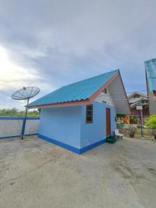 บ้านสายรุ้ง กระทุ่มแบน