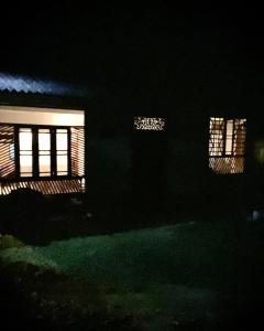Budget Rooms and Villas Hiriketiya