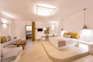 Anna Platanou Suites Paros Greece