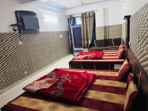 Hotel Amrit
