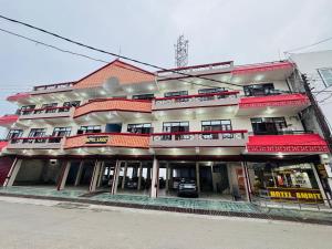 Hotel Amrit