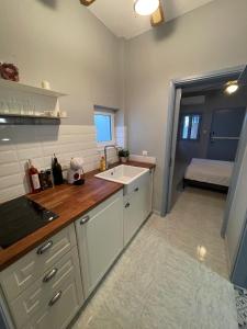 Costa Beach Front Apartment in Pefkochori