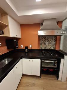 Apartamento na Av Atlântica Vista P o Mar