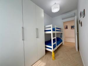 Matt Apartment 1 img10