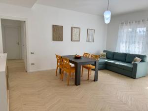 Matt Apartment 1 img14