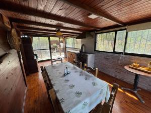Casa en el cerro con vistas en Playa Hermosa