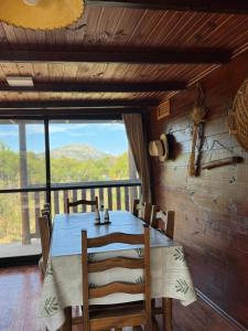 Casa en el cerro con vistas en Playa Hermosa