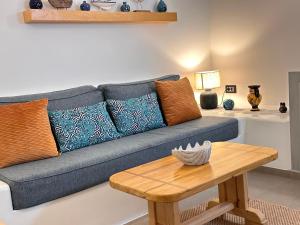 Tiara Suites Santorini