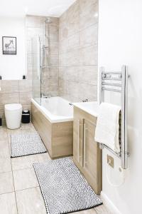 Centrally Located 1 Bedroom Flat By City Luxury Apartments Short Term Rental Agency Leicester