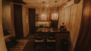 Private Jungle 1BR Retreat & Fast Wi-Fi