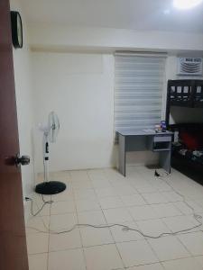 2BR Condo Apt Fast Internet, 55in Smart TV Netflix