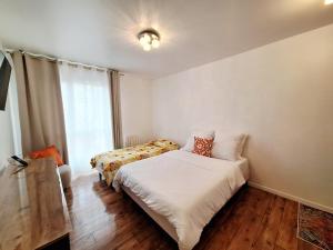 Studio ALPHA - non-smoking studio - 3min by train to Disney OR 30min walk - 5min walk to