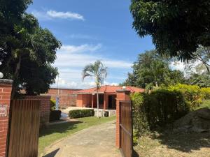 Finca la Victoria, cerca al parque de Sopetrán