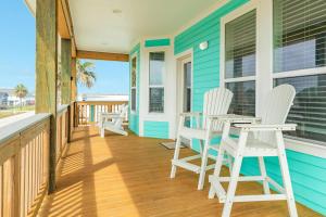 Teal Turtle - Sassy & Sophisticated Sea Isle Spot