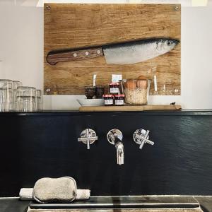 LOurs Blanc Lodge