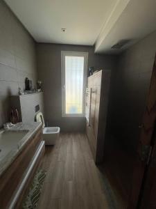 4 Bedroom Mega Mansion With Infinity pool