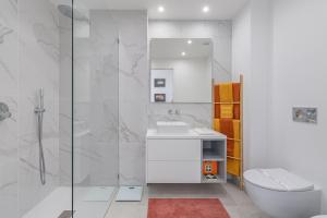 Chic and central brand new apartment by Tenório