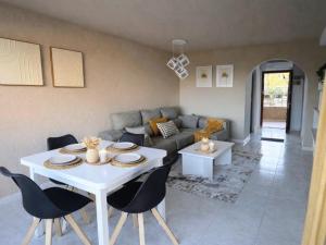 Apartamento con acceso directo a la playa