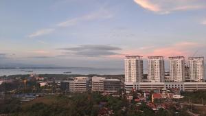 Mactan Plains Condo by FJ Rentals