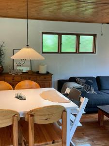 Family Holiday Home With Field Views On Orø