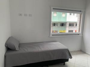 Apto São Vicente pé na areia