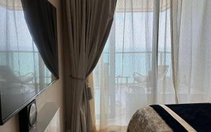 Sunny Copacabana Seaview Apartment