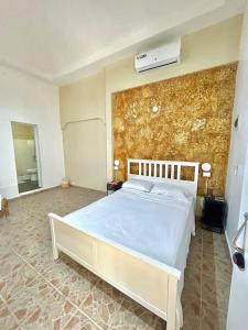 Colonial Villa Room 2