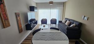 2 habitaciones 45mtrs en centro con balcón y garaje