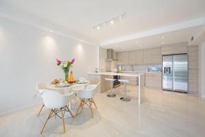 Ocean Reserve 1606