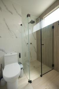 Modern Two-Bedroom Apt in Park San Isidro