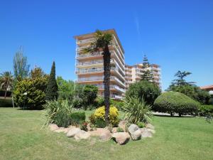 Apartamento junto al mar en SAgaró, 4 personas, terraza - ES-298-2