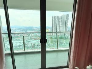 SkyLuxe Home