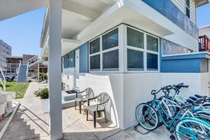 Oceanfront Residence by Atlantikos