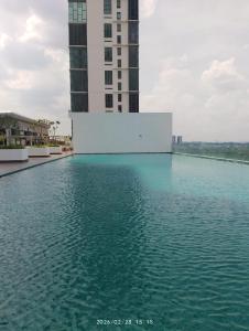SkyLuxe Home