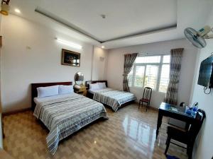 Khách sạn Đông Tây Quy Nhơn