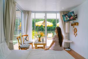 Erawan Mountain Beach & Maya Erawan & Goodview Erawan