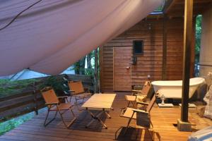 BROWN LOG - Vacation STAY 54364v