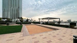 Spacious 2BR for Families Creek Harbour Sea views