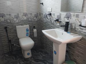 Elisha Homestay